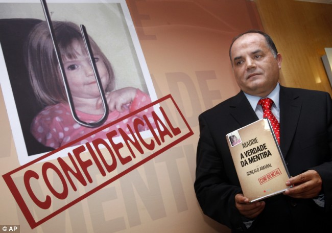 Amaral at the launch of his book