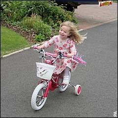 Claims Madeleine was quiet and dressed in her pyjamas